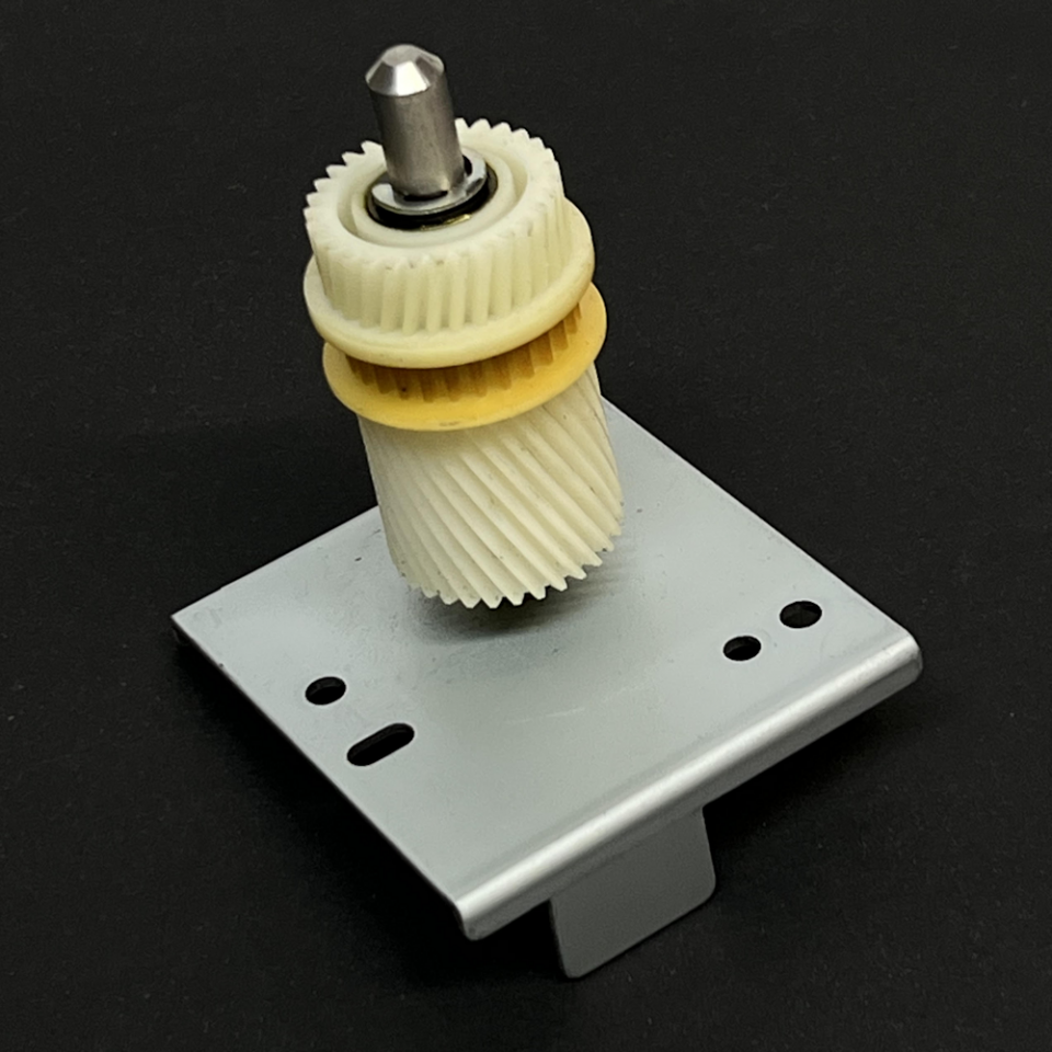 Main Gear Bracket Assembly (068K24230-R) Xerox® DC240/242/250/252
